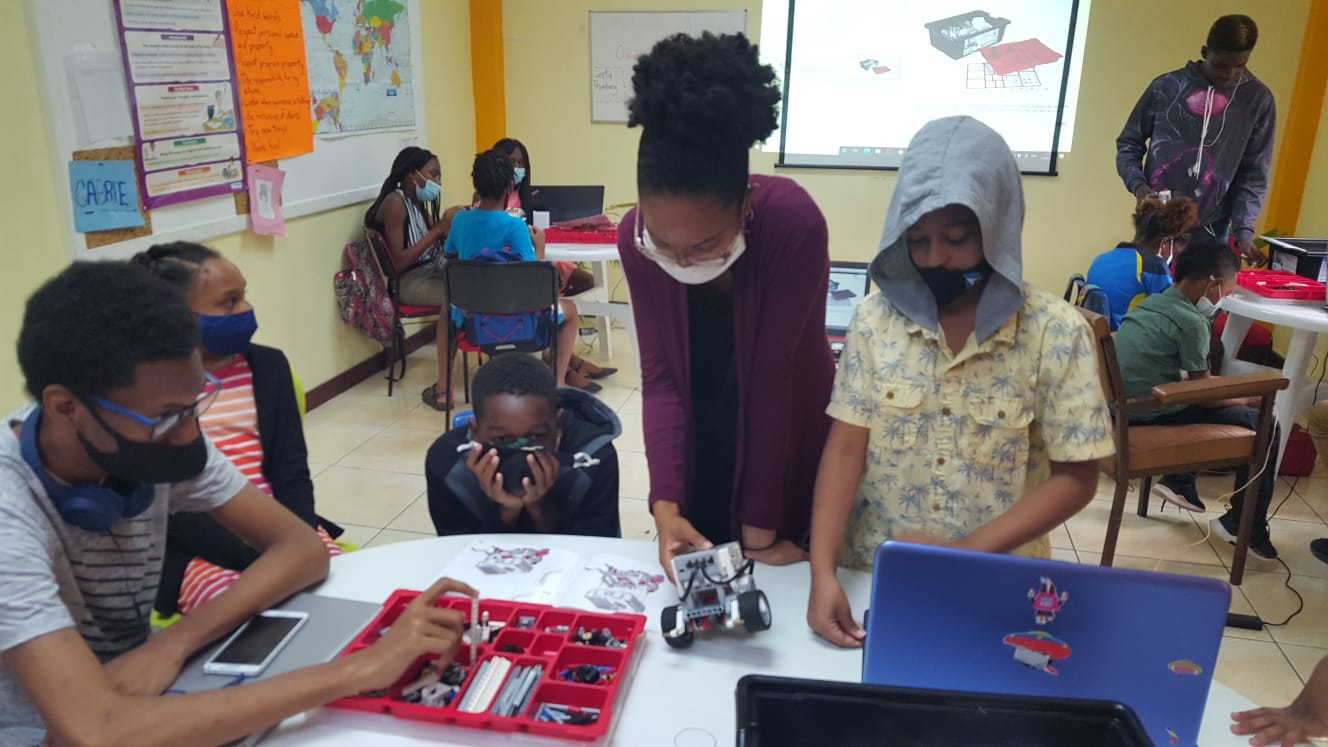 Learning Hub Robotics Robotics Programme – The Learning Hub